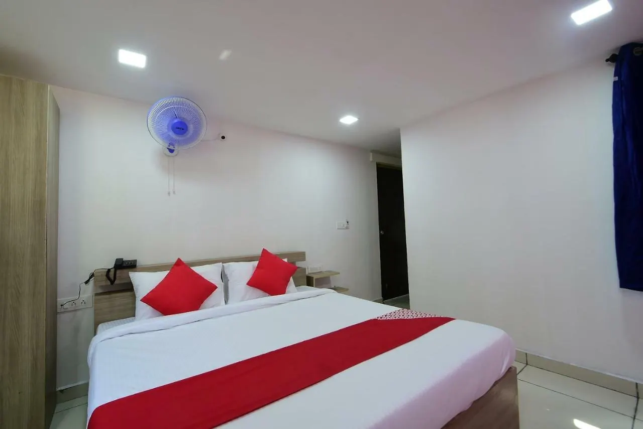 Oyo 18487 V Wella Inn Mysore Hotel
